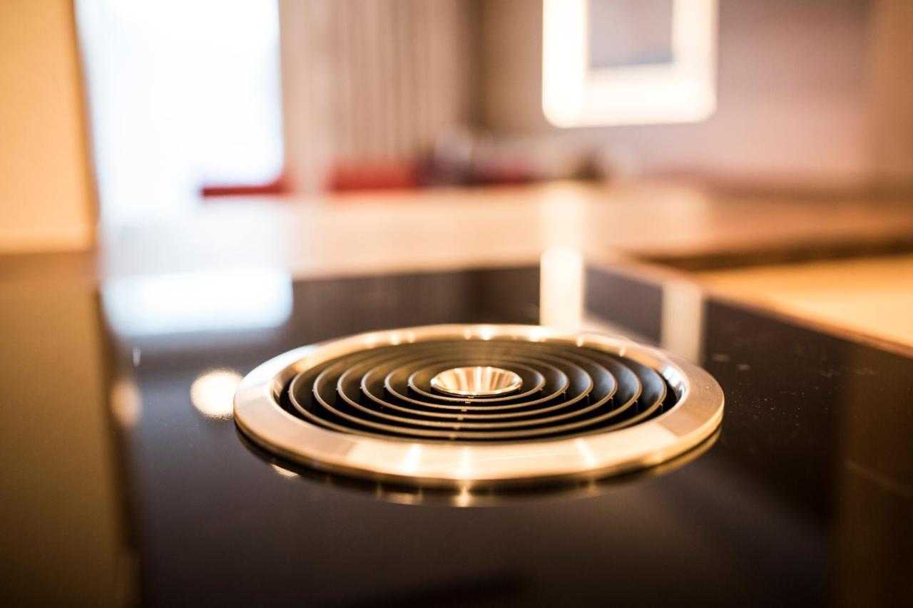 Slow Living Suite - Ferienwohnung Mit Privater Sauna & Garten Fiss Buitenkant foto