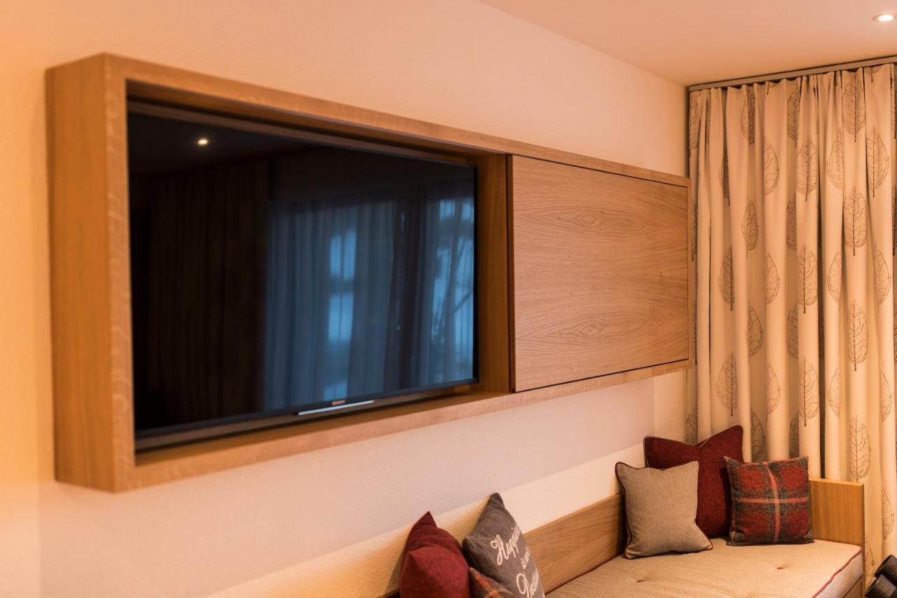 Slow Living Suite - Ferienwohnung Mit Privater Sauna & Garten Fiss Buitenkant foto