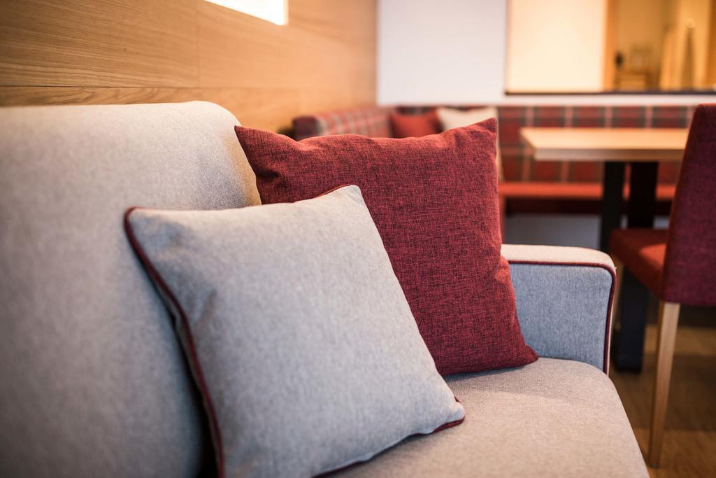 Slow Living Suite - Ferienwohnung Mit Privater Sauna & Garten Fiss Buitenkant foto