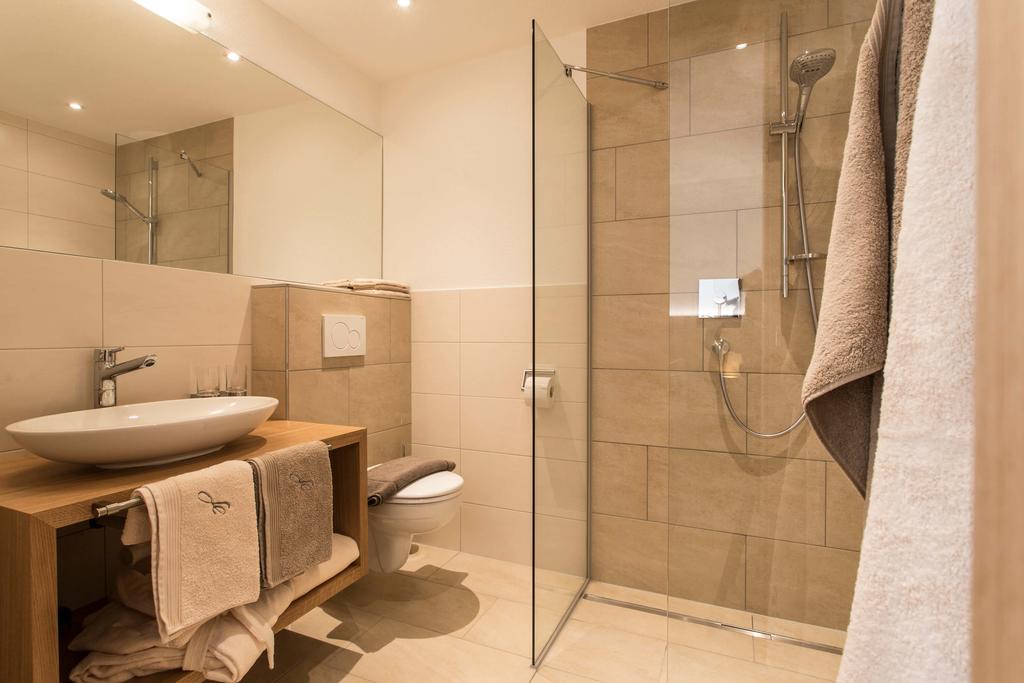 Slow Living Suite - Ferienwohnung Mit Privater Sauna & Garten Fiss Buitenkant foto