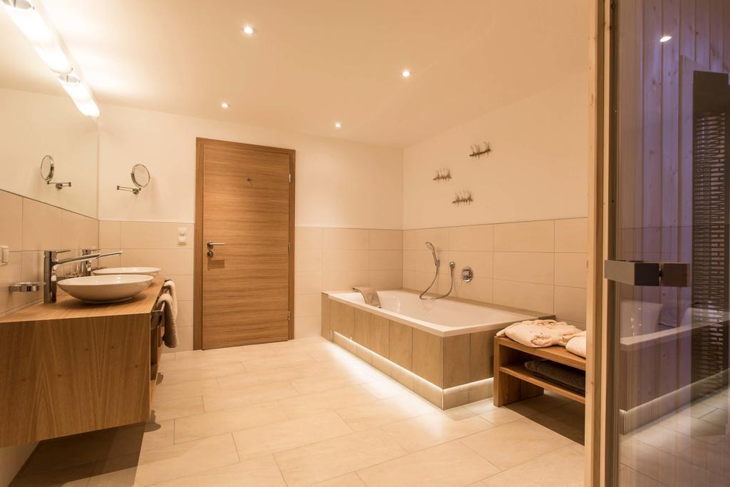Slow Living Suite - Ferienwohnung Mit Privater Sauna & Garten Fiss Buitenkant foto